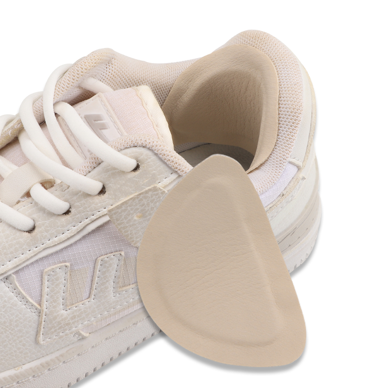 Scarpe sportive Patch pelli pa - Sneaker Leather Care recensione e prezzo