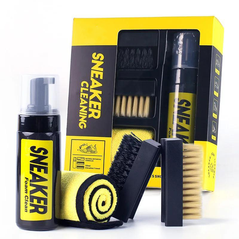 1 set Scarpe Detergente Schium - On Sneaker Care recensione e prezzo
